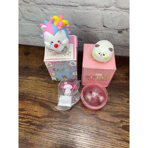 3 Blind Box Figures WoUs Clown Dog Bunny‎ Bread Dog and Hello Kitty OPENED